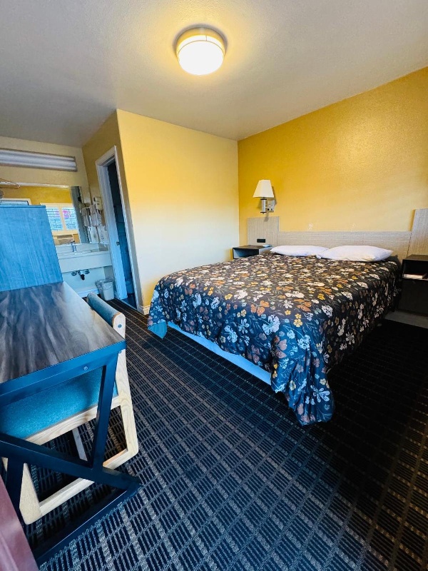 Mount Whitney Motel Main image